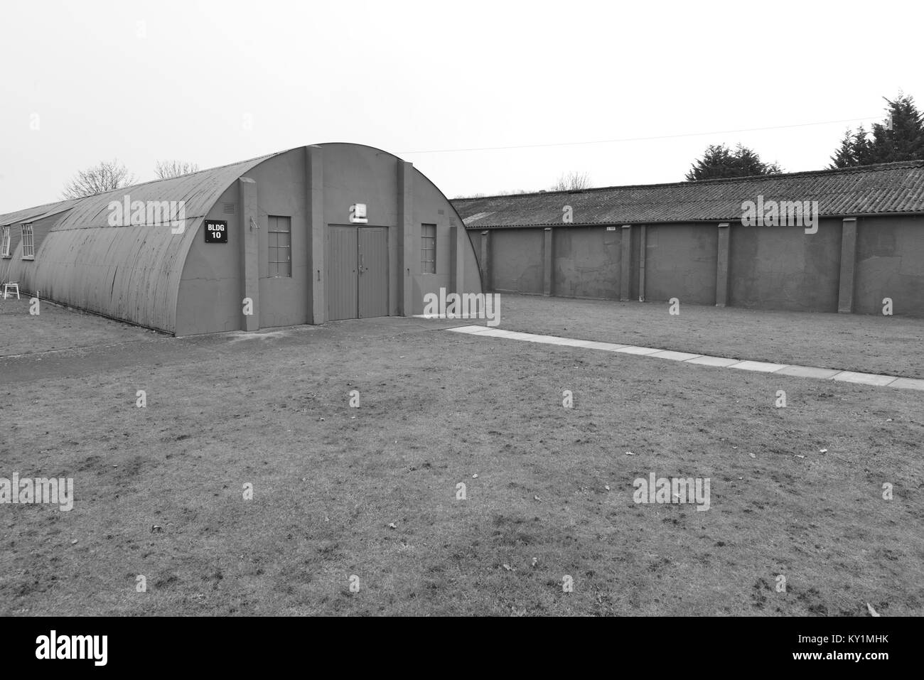 Nissen hut à un commandement des bombardiers britanniques air force base. Banque D'Images
