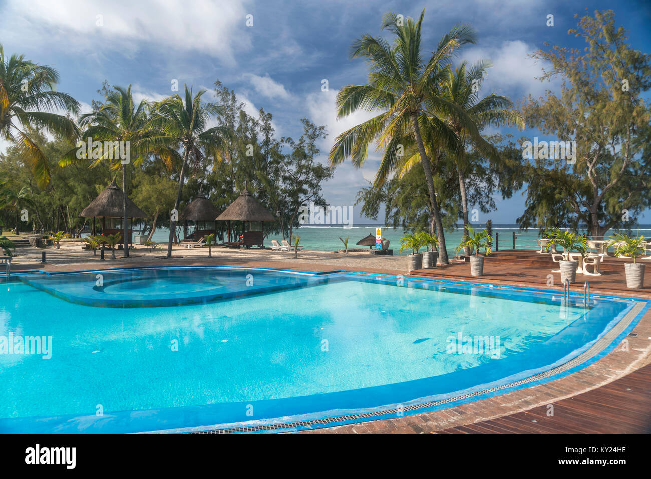 Extérieure des Cotton Bay Resort & Spa, Pointe Coton, Insel Rodrigues, Maurice, Afrika | Le Cotton Bay Resort & Spa Hotel pool, Pointe Coton, Rodrigues je Banque D'Images