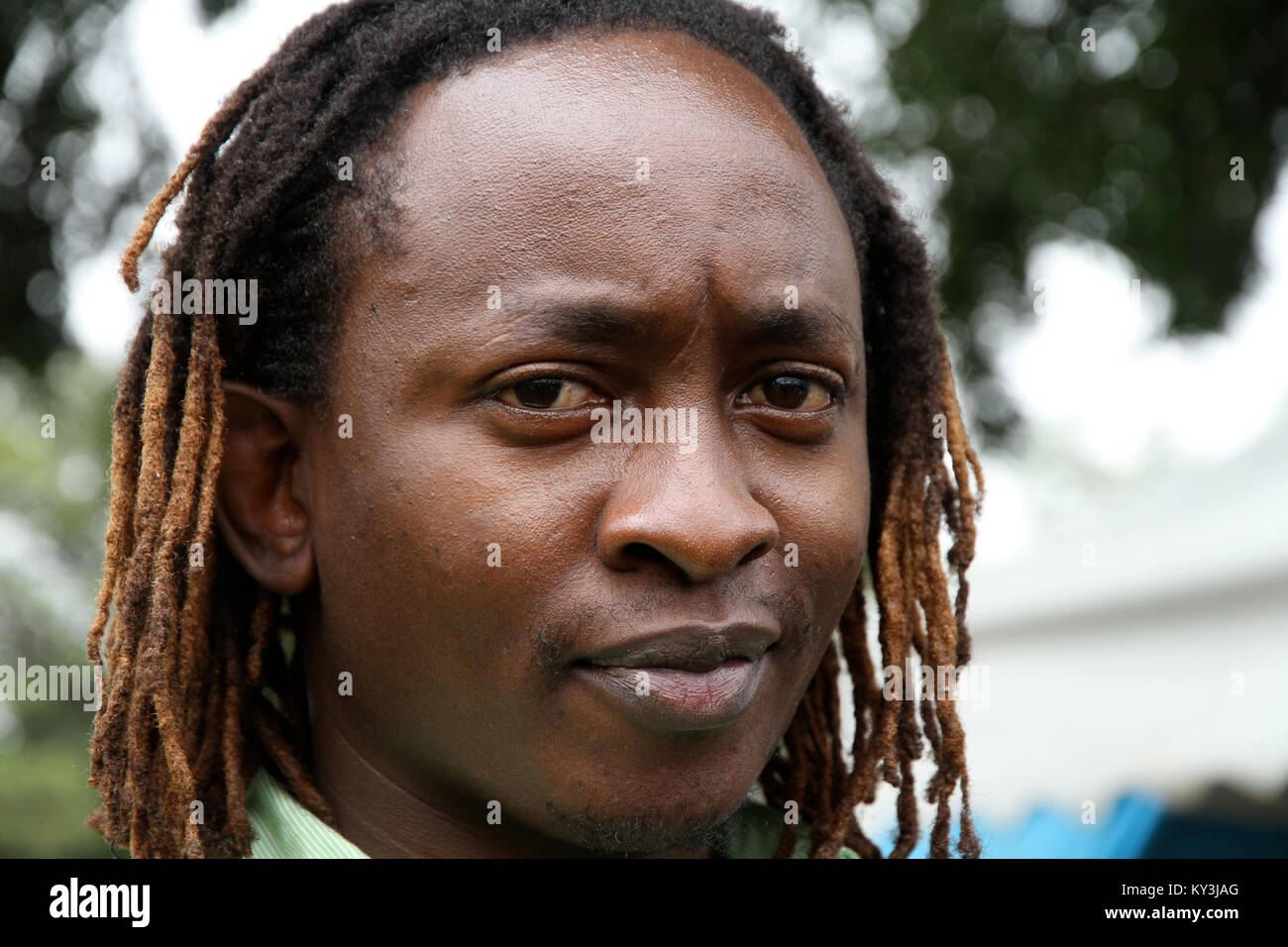 Auteur-compositeur-interprète Kenyan Eric Wainaina Banque D'Images