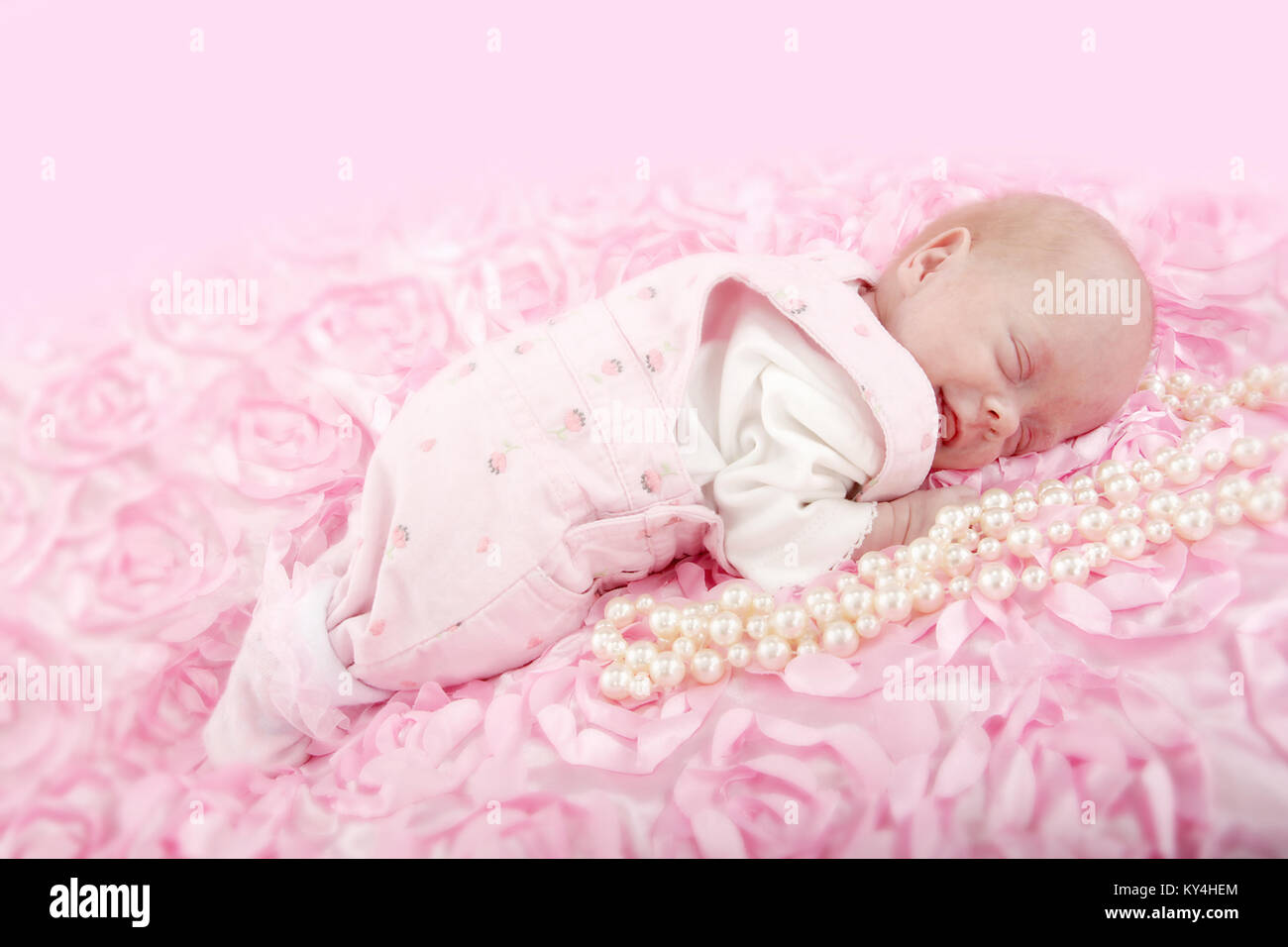 Petite Fille De La Semaine 10 Petit Bebe Premature Photo Stock Alamy