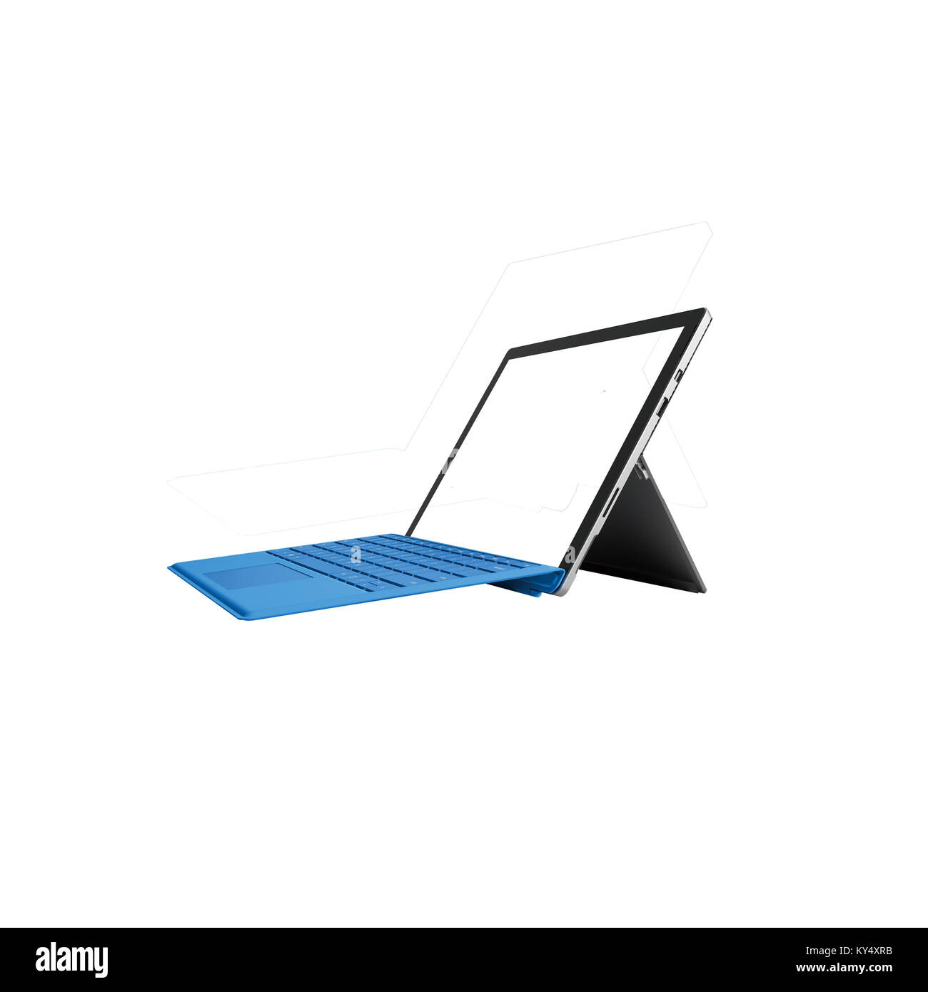 Un ordinateur portable isolé sur fond blanc Banque D'Images