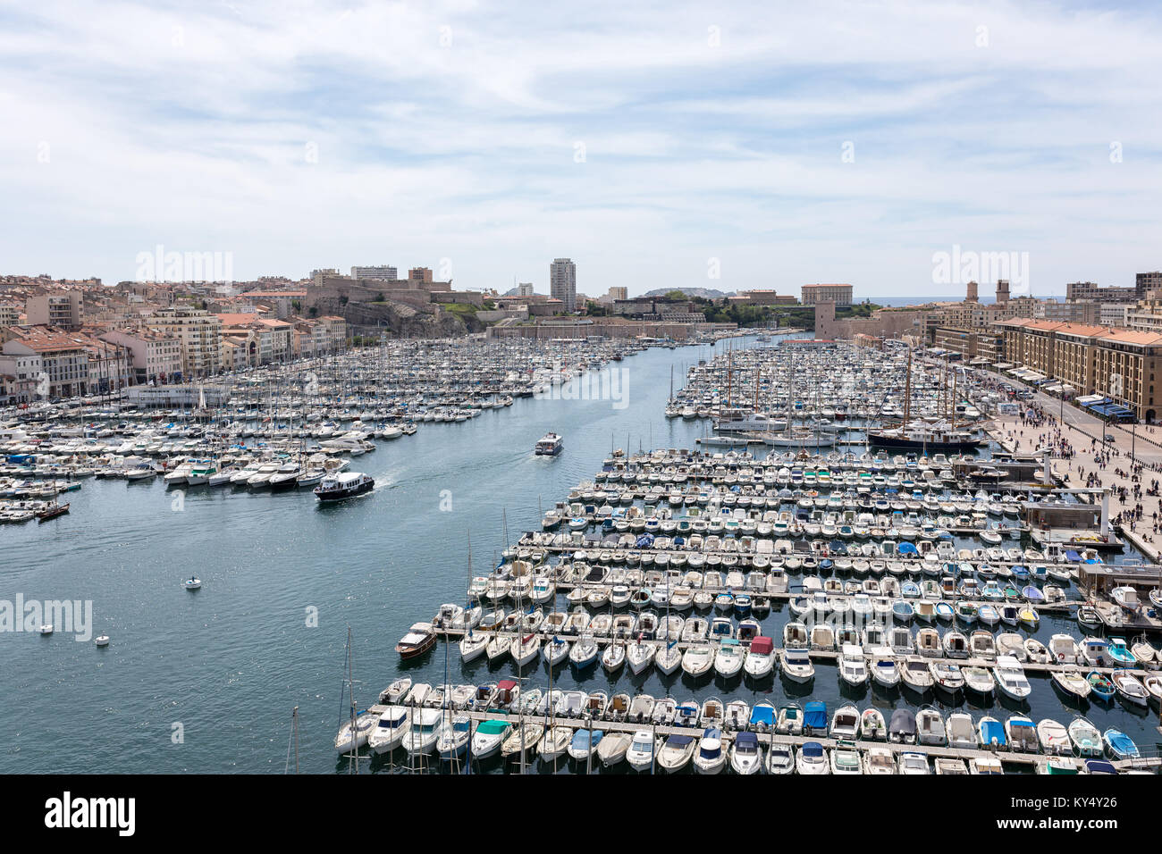massalia-bateaux-banque-de-photographies-et-d-images-haute-r-solution