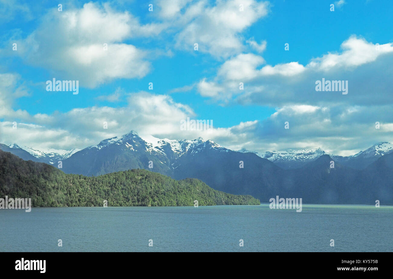 Côte du sud du Chili (Patagonie) près de Puerto Chacabuco. Banque D'Images