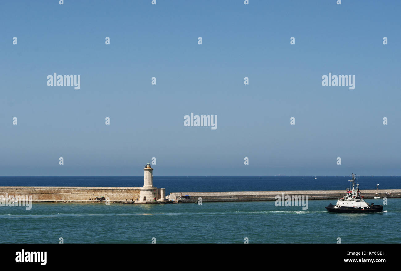 Italie : vue sur le port de Livourne, le principal port de la Toscane et l'un des plus importants ports d'Italie et l'ensemble de la Mer Méditerranée Banque D'Images