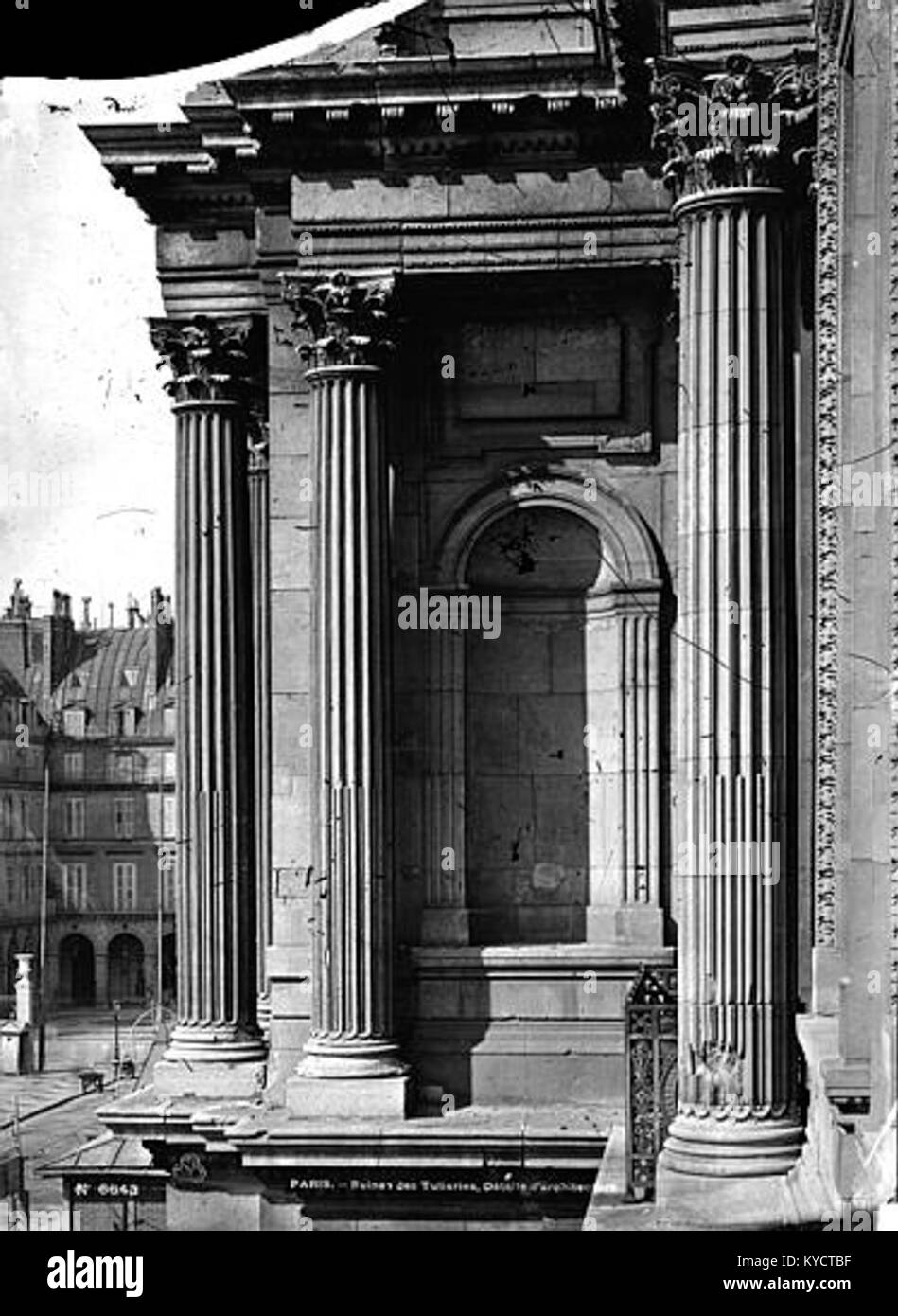 Ruines du palais des tuileries Banque d
