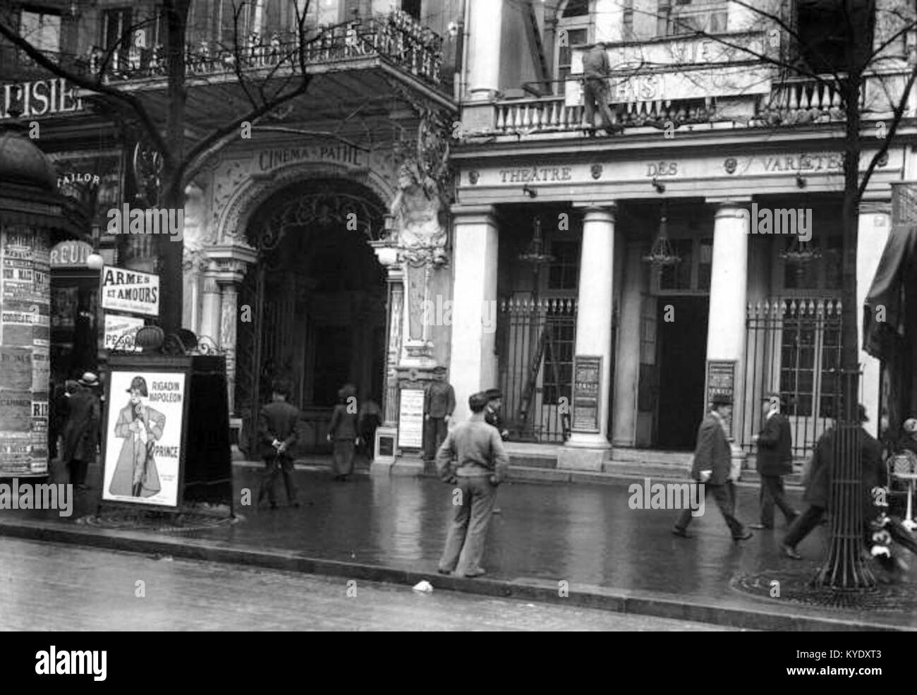 Théâtre des Variétés & Cinéma Pathé, Paris, 1913 Photo Stock - Alamy