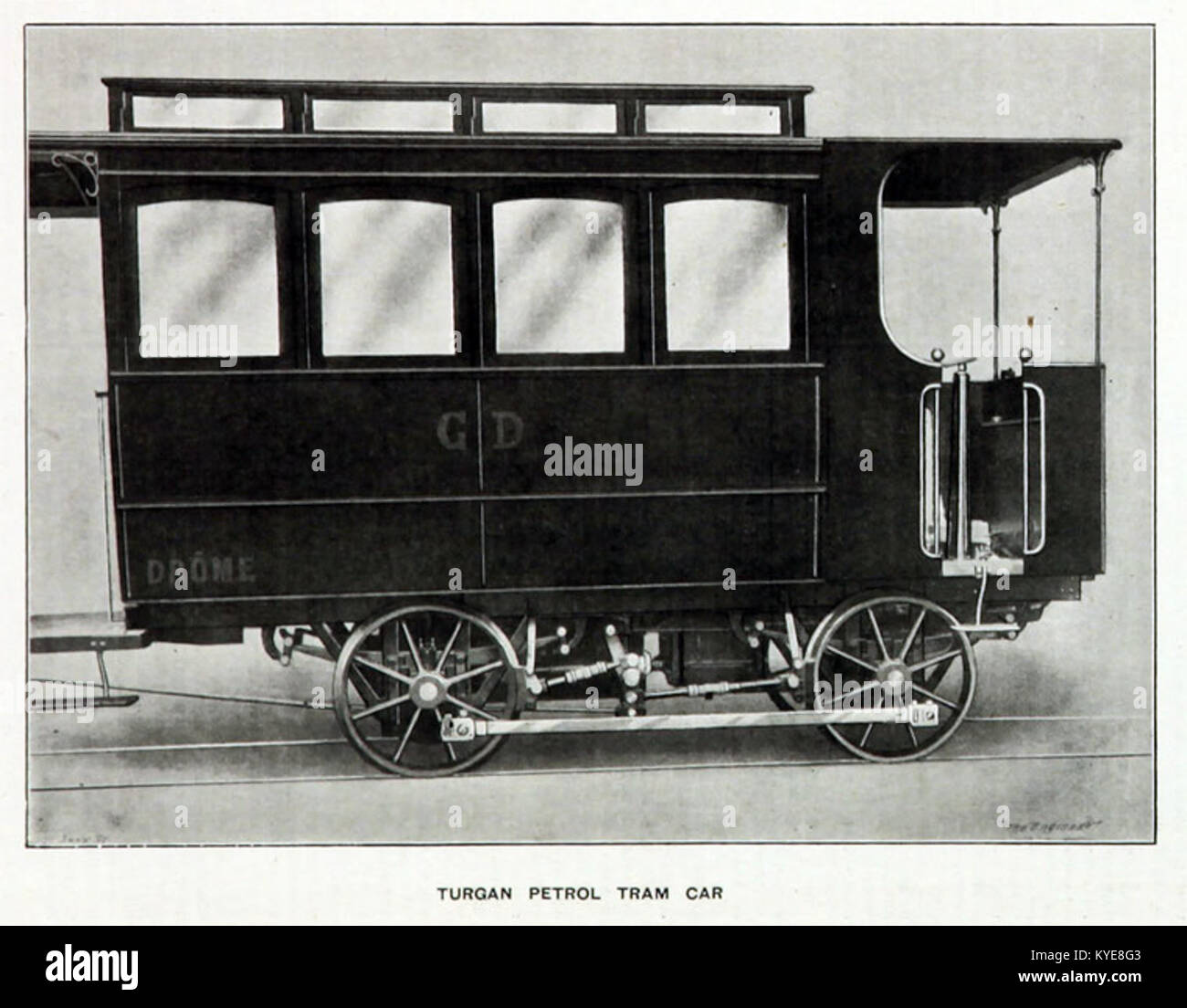Tramway à essence produit par Turgan & Foy en 1904 en France, illustrant les premiers développements de la propulsion à combustion interne dans les transports urbains. Banque D'Images