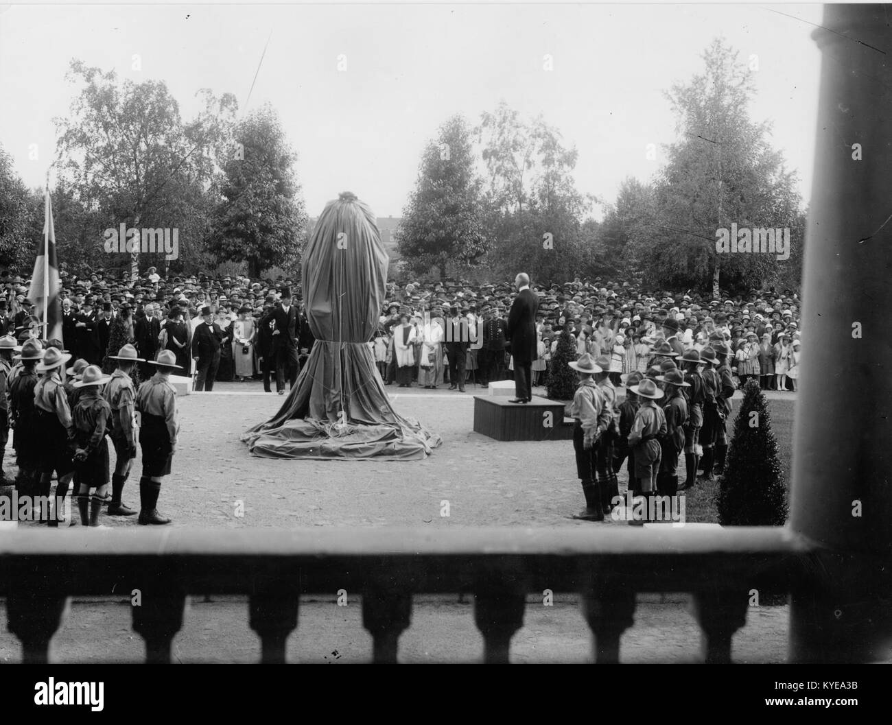 Umeå stadsarkiv-1924-Gustav II Adolf byst avtäckes Banque D'Images