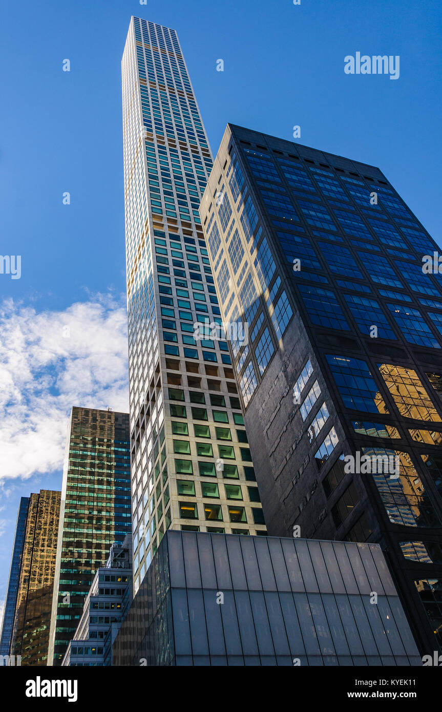 432 Park Avenue, l'un des plus hauts gratte-ciel à New York, USA Banque D'Images