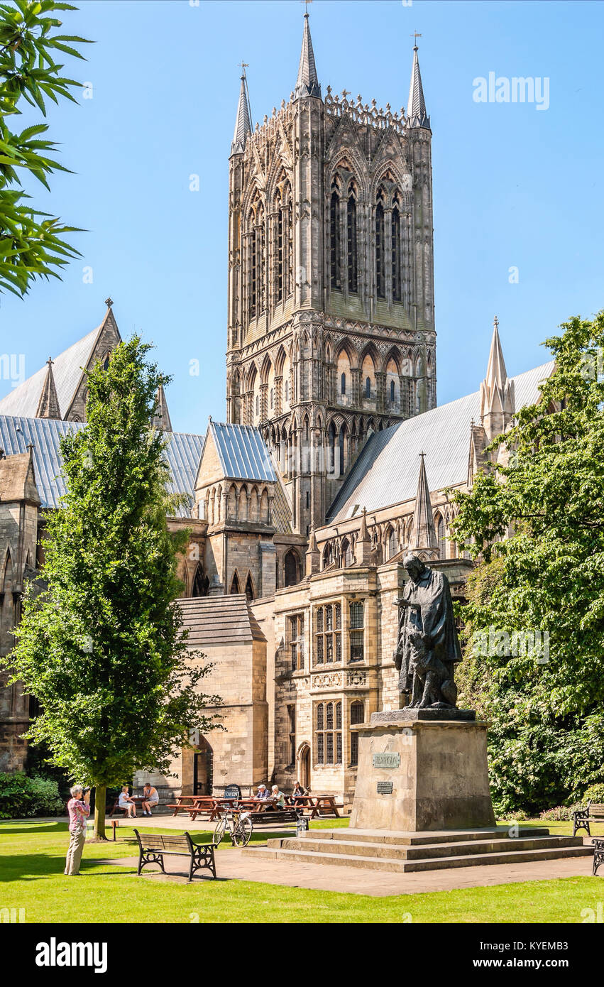 La cathédrale de Lincoln, dans la vieille ville, est une cathédrale anglicane historique de Lincoln, en Angleterre Banque D'Images