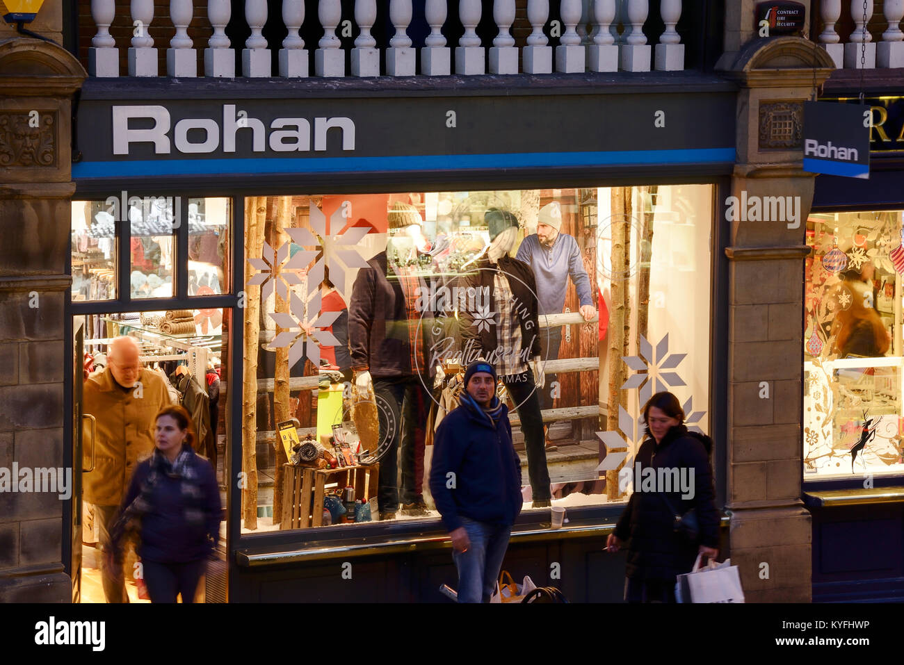 Rohan shop avant, sur la rue Bridge, à Chester city center UK Banque D'Images