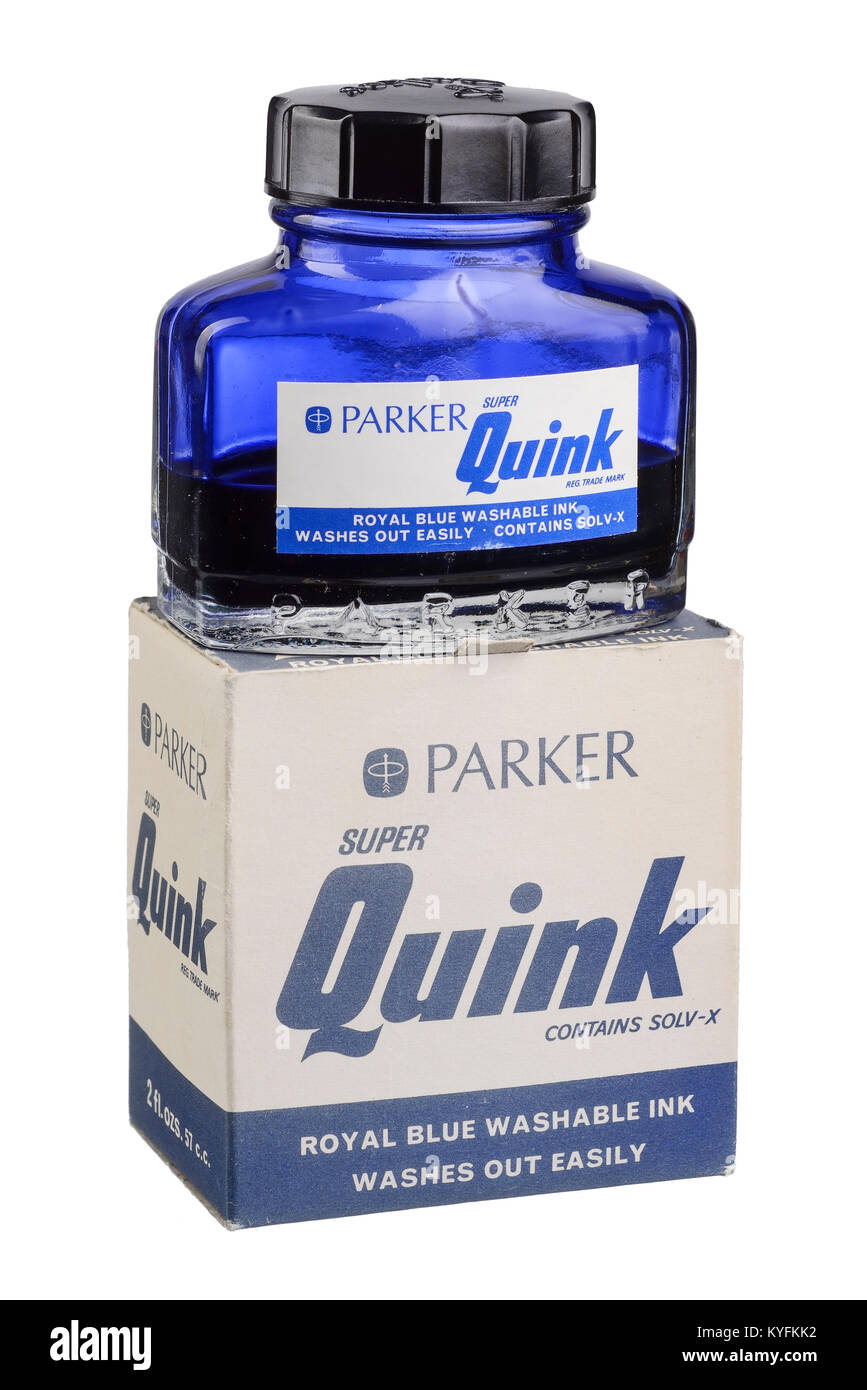 Bouteille d'encre Parker Quink bleu royal avec boîte en carton Banque D'Images