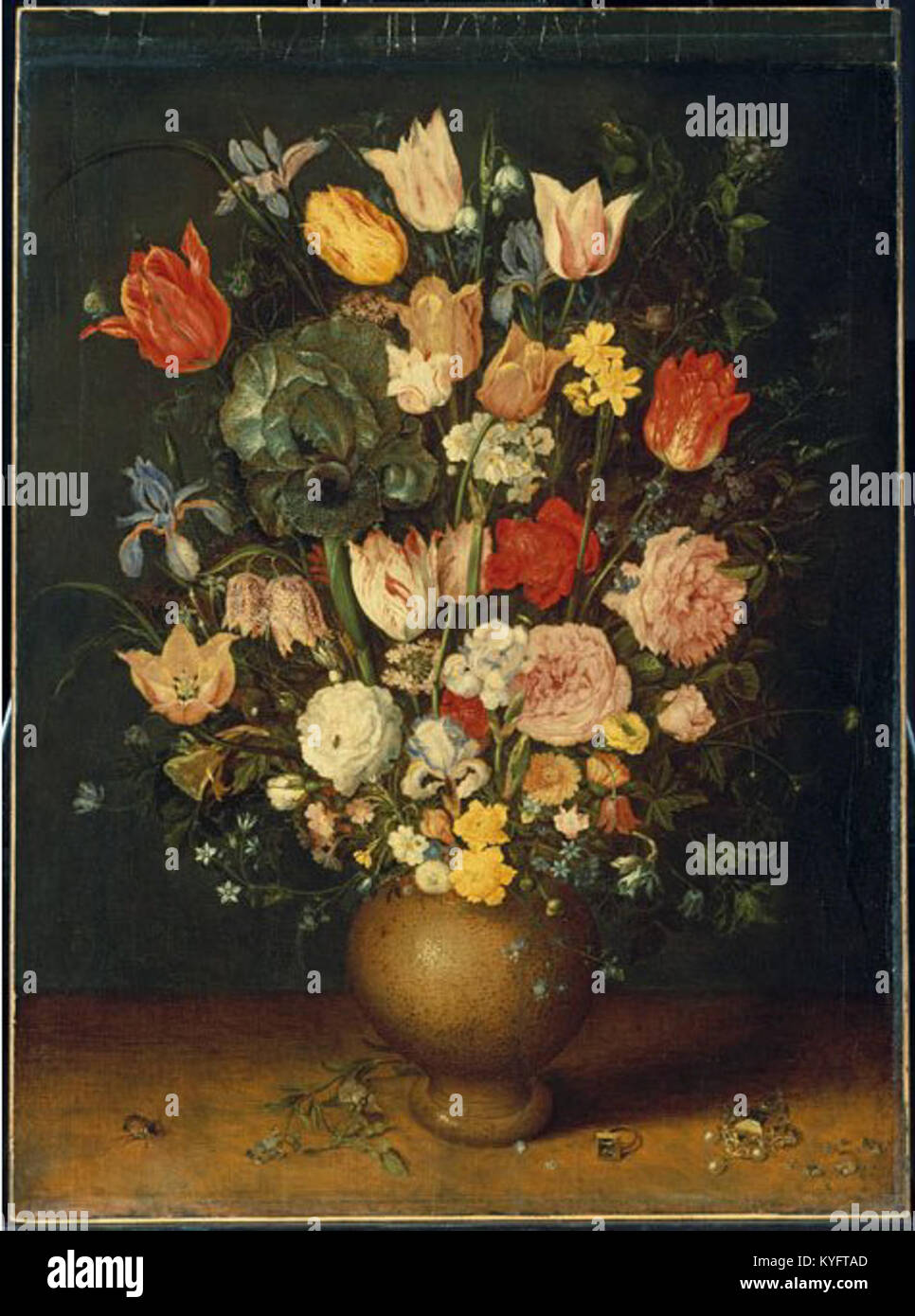 Atelier de Jan Brueghel d.Ä. ; Bouquet de fleurs dans un vase d'argile, début 70 x 52 cm Alte Pinakothek, Munich. Banque D'Images