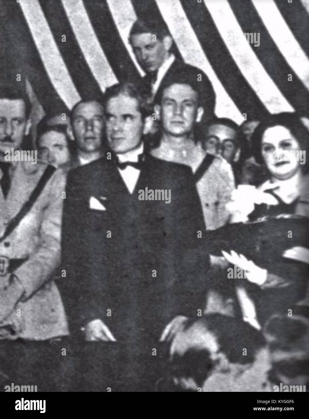 1932 photographie du Teatro Municipal de São João da Boa Vista, Brésil, mettant en évidence les caractéristiques architecturales, l'importance culturelle et son rôle dans les arts et les spectacles. Banque D'Images