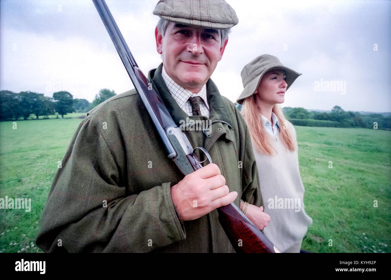 Richard Purdey, président du fabricant James Purdey & Sons, avec sa fille Annika Banque D'Images