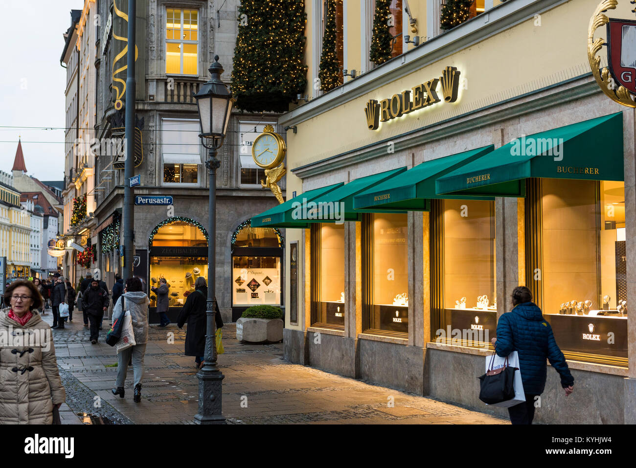 Boutique bijouterie de luxe à Residenzstraße, München, Allemagne Photo  Stock - Alamy