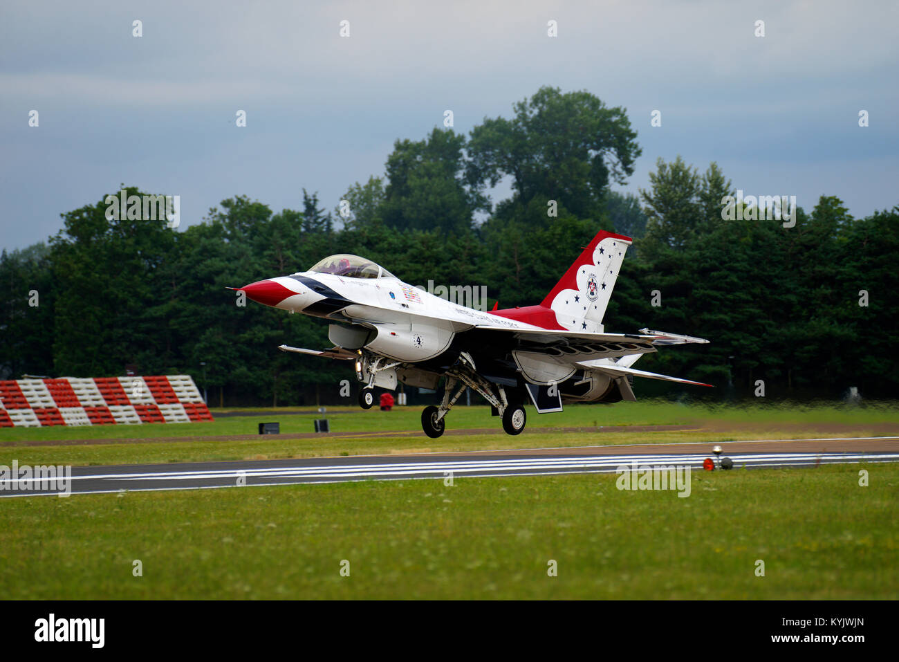 Thunderbirds Aerobatic Display Team riat, R A F Fairford, Gloucestershire, Angleterre, Royaume-Uni. Banque D'Images