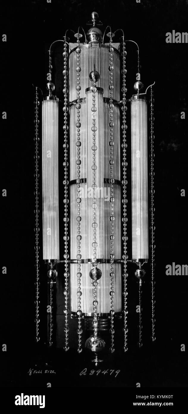 Illustration en noir et blanc d'un luminaire à support de Radio City Music Hall, New York, conçu dans le style Art déco en 1932 par E.F. Caldwell & Co. Banque D'Images