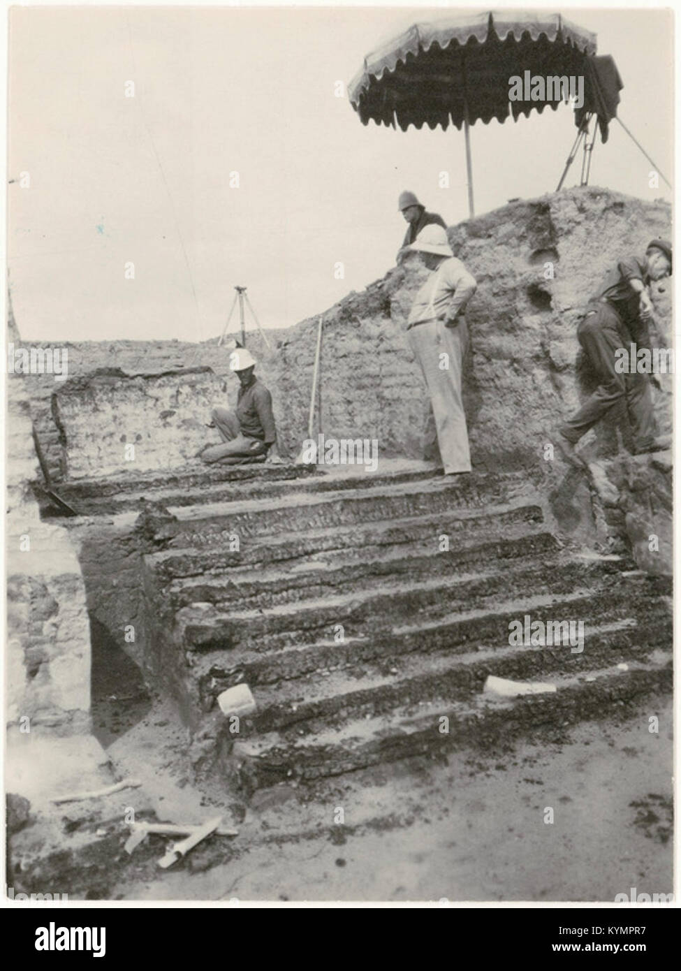 Une illustration vintage présentée dans la collection du National Museum of the American Indian, mettant en valeur un moment important de l’histoire des Amérindiens. L'image reflète le patrimoine culturel et l'histoire des peuples autochtones en Amérique. Banque D'Images