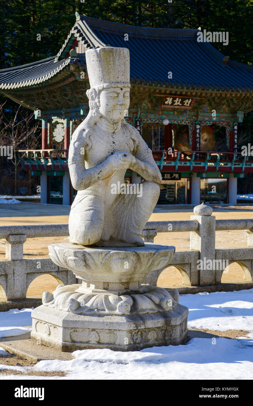 Le temple Woljeongsa dans la montagne Odaesan, Corée du Sud Banque D'Images