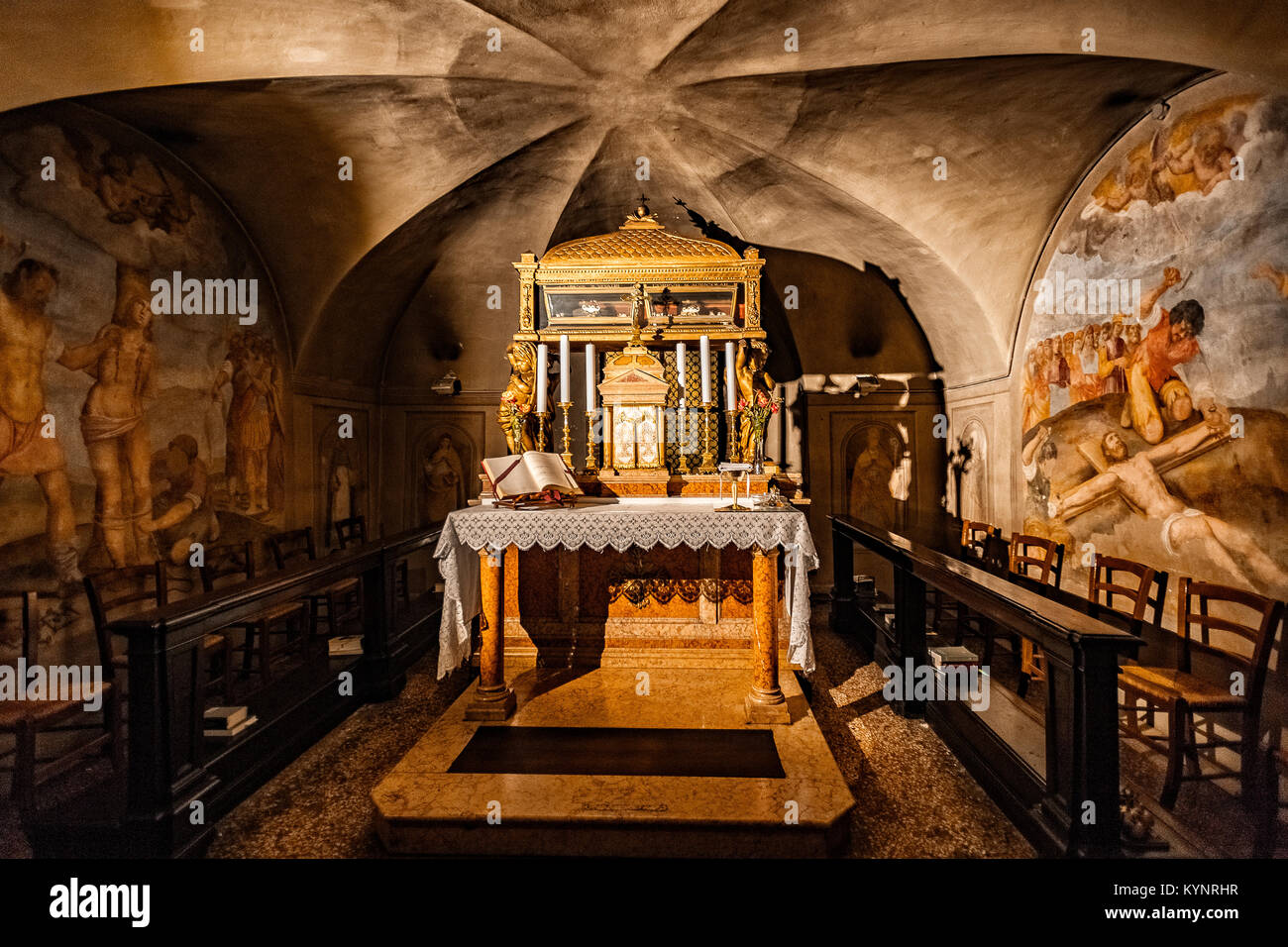 Italie Emilie Romagne Bologne complexe de Santo Stefano ( 7 ) - crypte de l'église de l'abbé Martin Banque D'Images