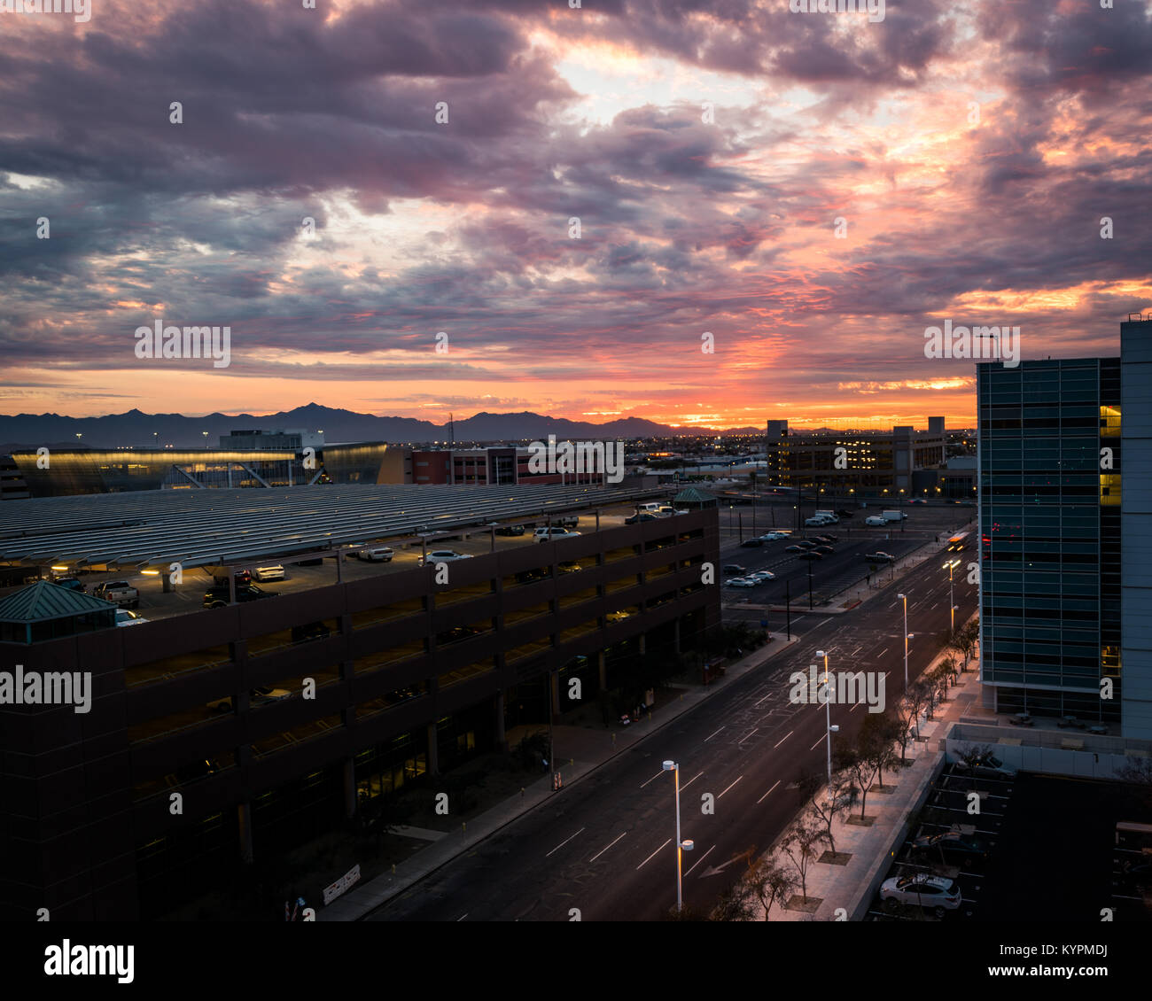 Coucher de soleil sur Phoenix, Arizona Banque D'Images