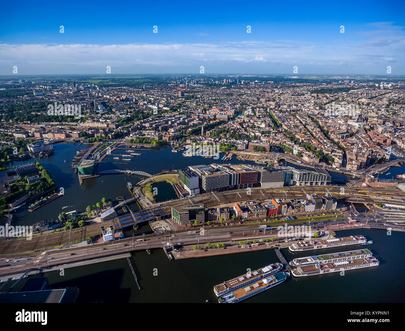 Vue aérienne de la ville d'Amsterdam, aux Pays-Bas. Vue depuis le vol de l'oiseau Banque D'Images