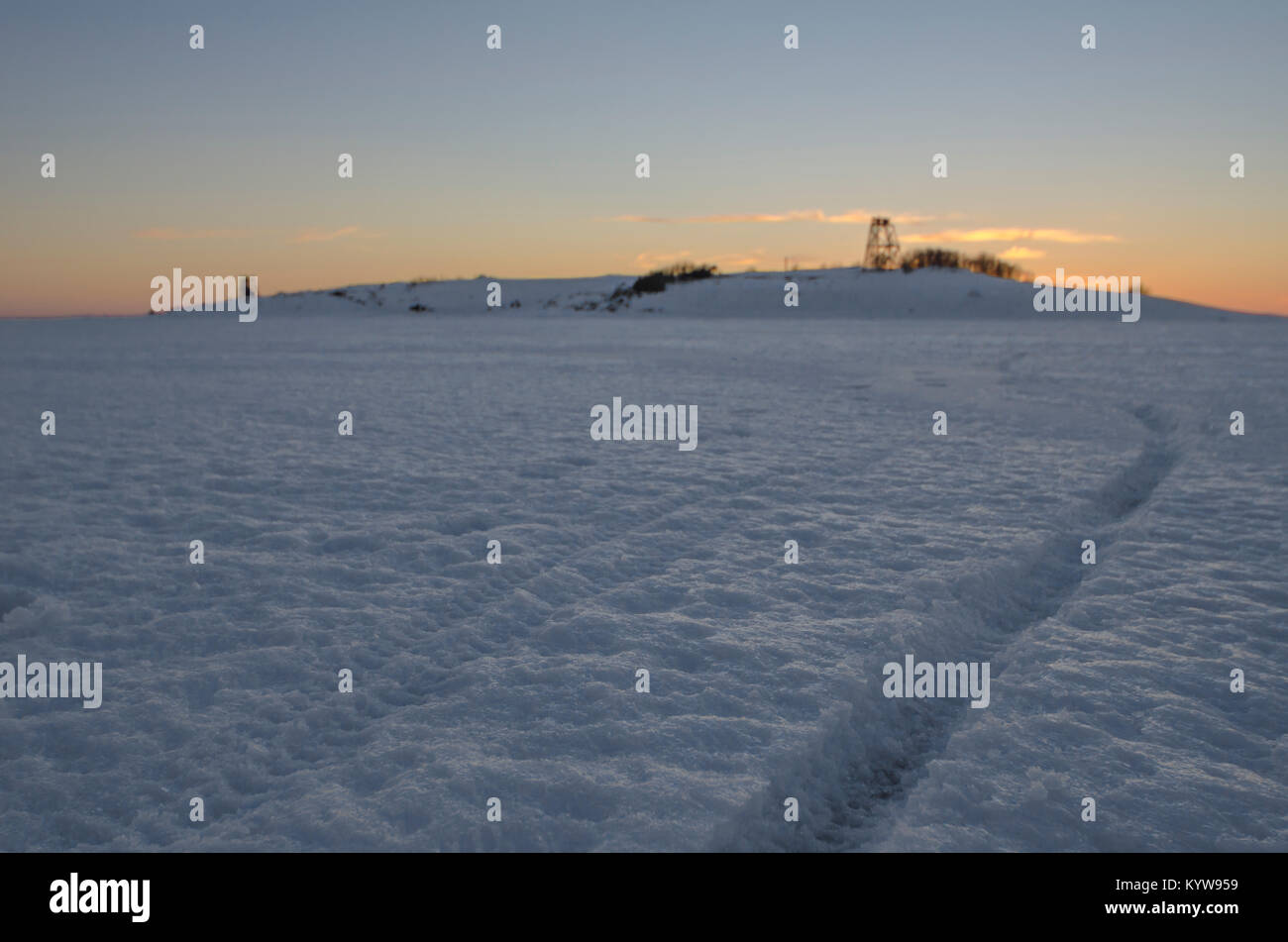 Mer Blanche en hiver au coucher du soleil. La Russie, Solovki Banque D'Images