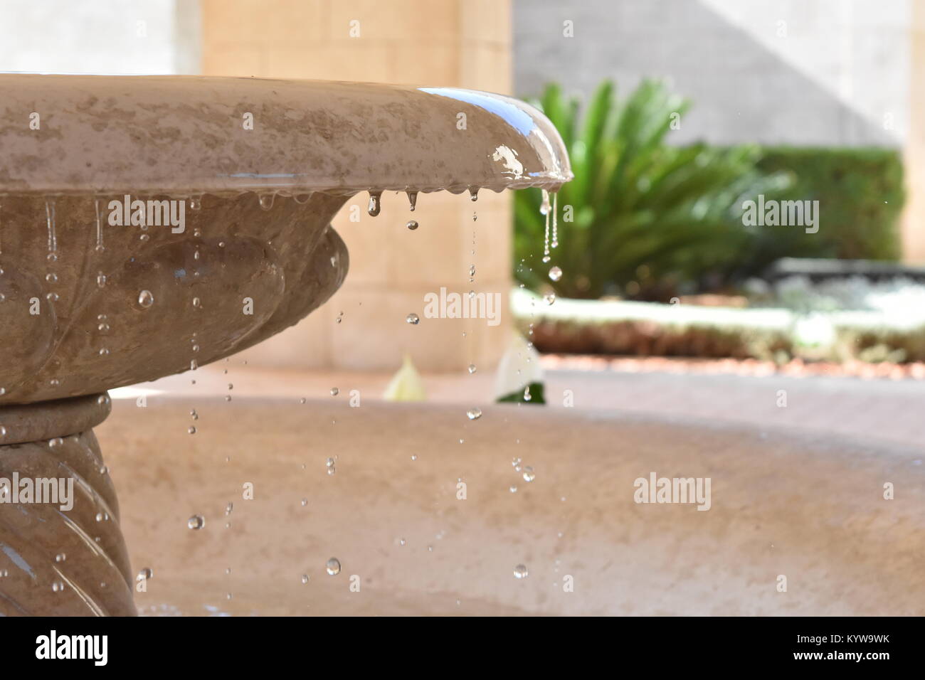 Une belle fontaine en marbre Banque D'Images