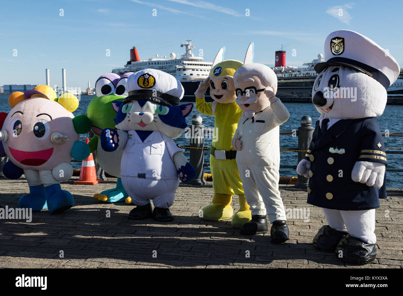 Célébrer le japonais silly, excentrique et adorable comme aucun autre pays. Son obsession de l'-yuru kyara mascottes est un parfait exemple de cela. Banque D'Images