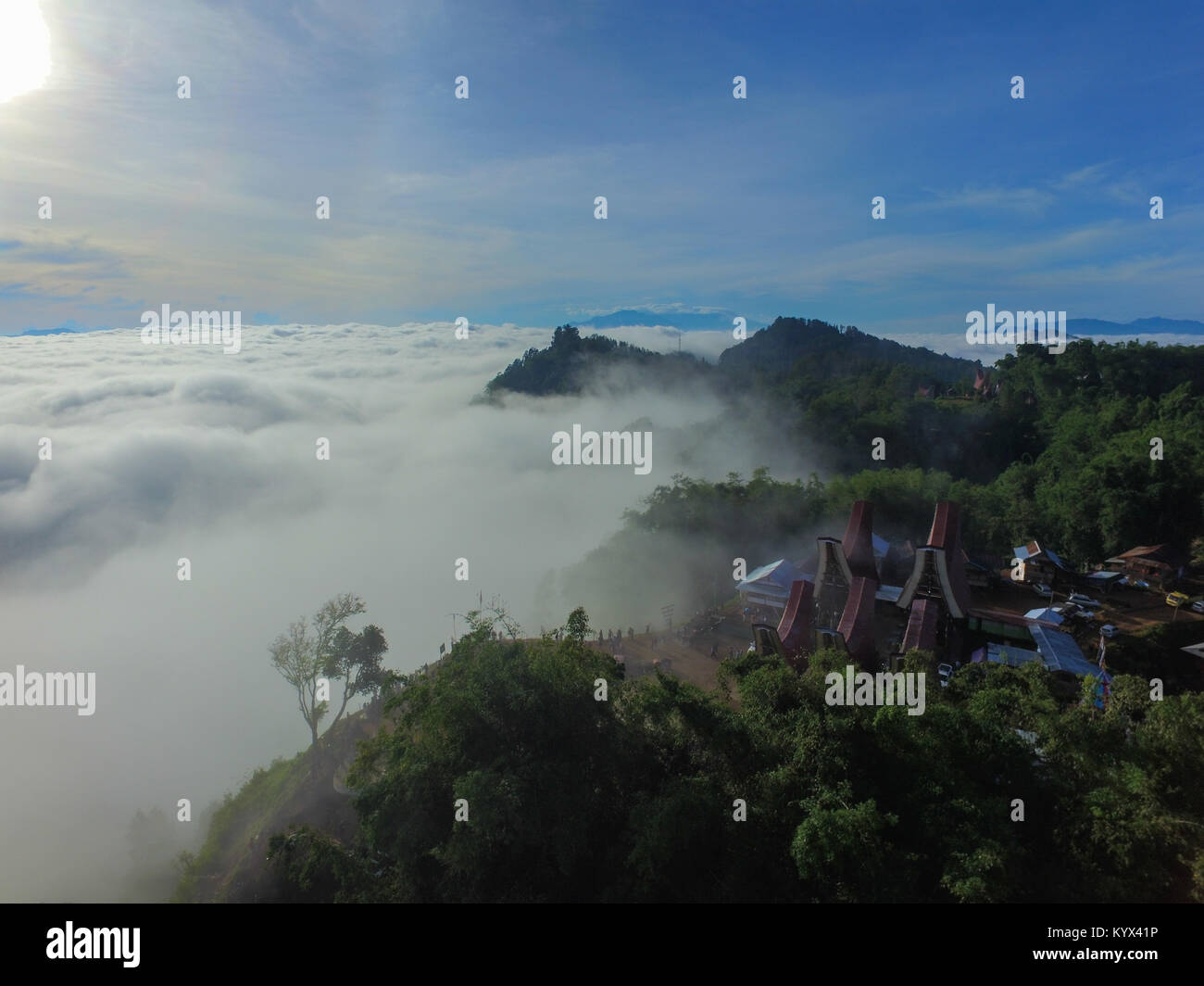 Lolai la terre au-dessus des nuages dans la régence d'Amérique du Sud - Toraja de Sulawesi - Indonésie. Banque D'Images