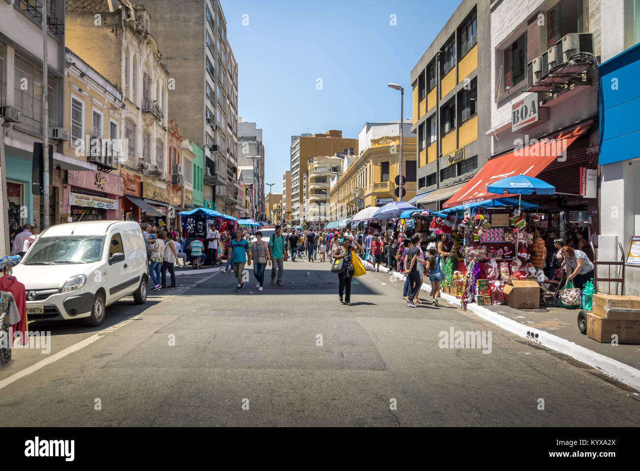 25 de Marco Street, célèbre rue dans le centre-ville de Sao Paulo - São Paulo, Brésil Banque D'Images