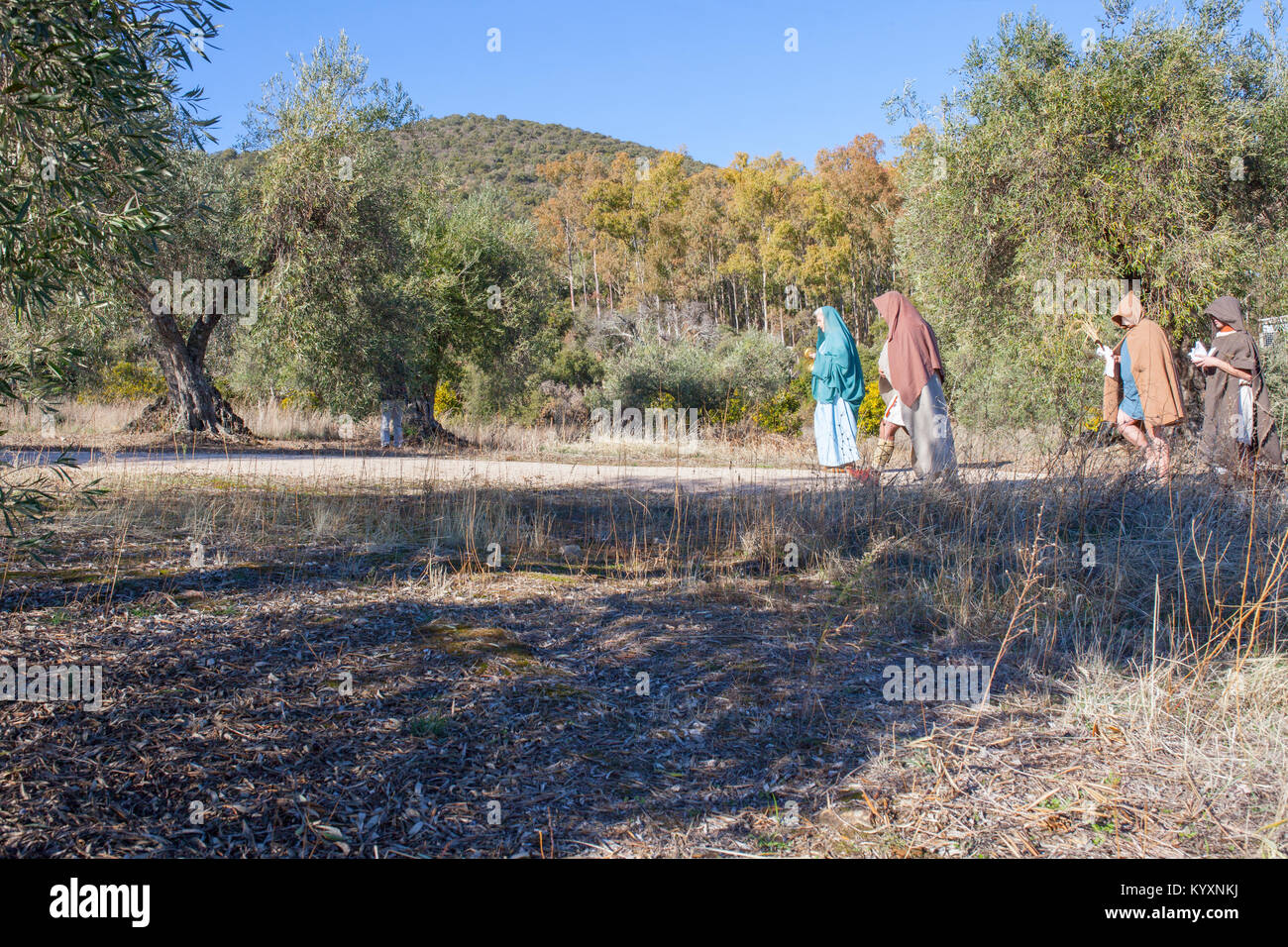 Alcuescar, Espagne - Décembre 17th, 2017 : Reconstitution d'Déesse ibérique Ataecina rituel. Membres de l'entourage. Réalisé par Lusitania Romana Group Banque D'Images