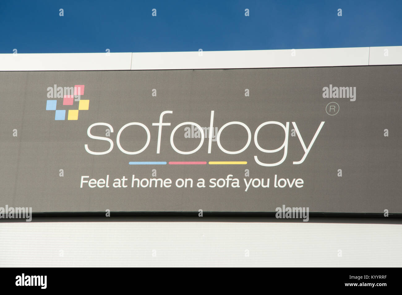 Sofology shop panneaux à l'horizon nouveau Retail Park à Farnborough, Hampshire, au Royaume-Uni, en janvier 2018 Banque D'Images