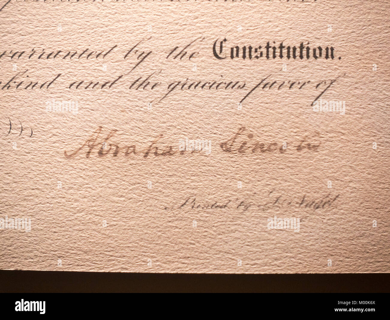 Copie de la proclamation d'Émancipation signée par Abraham Lincoln en exposition dans le musée et centre d'accueil de Gettysburg, Gettysburg, Pa, United States. Banque D'Images