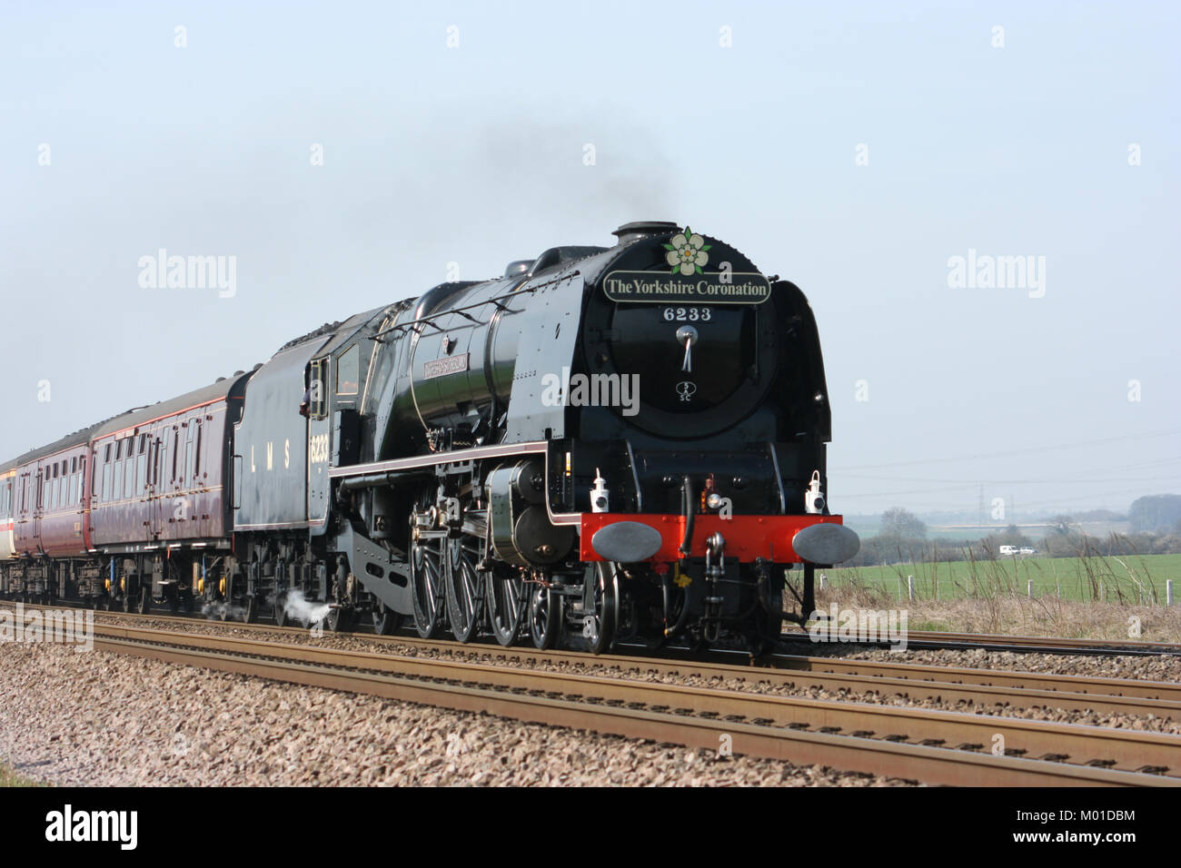 Locomotive à vapeur Pacific LMS n° 6233 la duchesse de Sutherland près de Burton, saumon 10 avril 2010 - Burton Salmon, Yorkshire, Royaume-Uni Banque D'Images