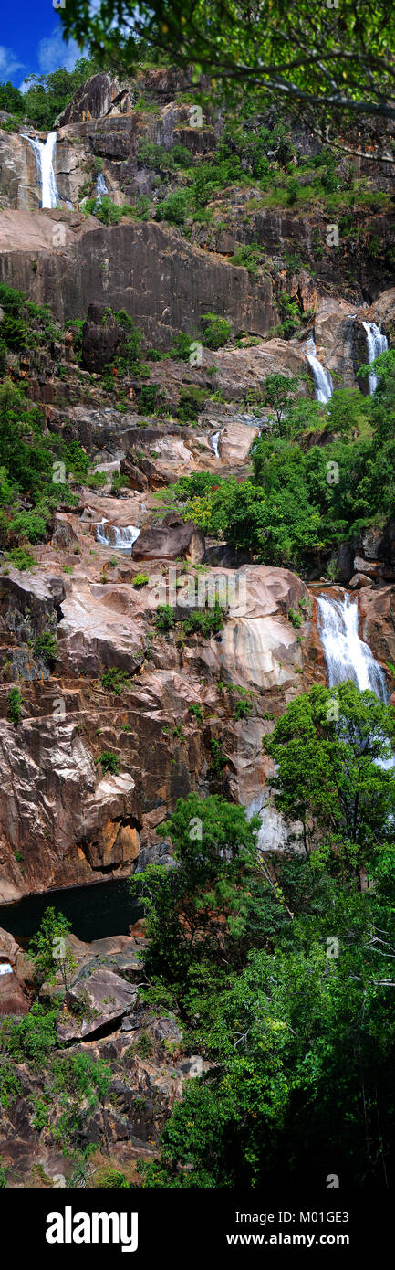 Jourama Falls ; gamme Paluma National Park Banque D'Images