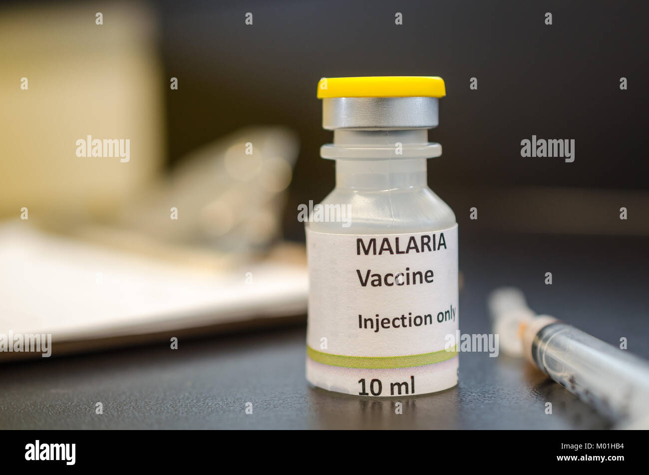 Flacon de vaccin contre le paludisme Banque D'Images
