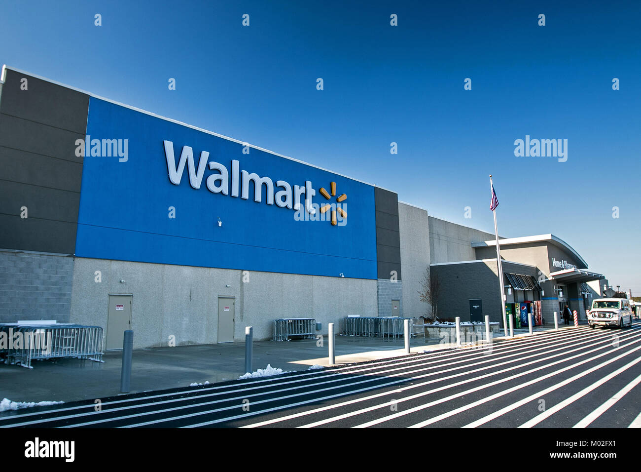 L'avant d'un magasin Walmart. Banque D'Images