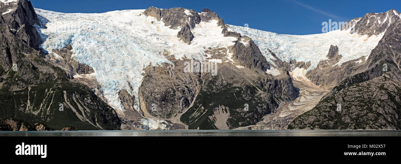 Panorama de l'ancre et les glaciers de l'ogive de bras nord-ouest de Kenai Fjords National Park en Alaska Banque D'Images