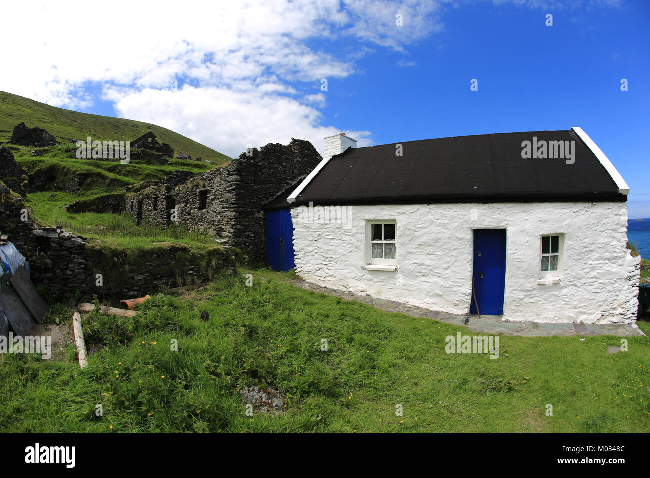 Ancien logement traditionnel îles Blasket, péninsule de Dingle, façon sauvage de l'Atlantique, dans le comté de Kerry, Irlande Banque D'Images