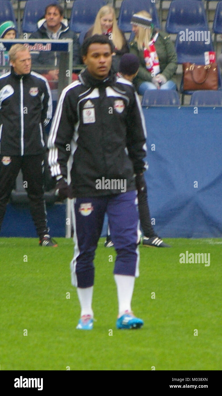 Match entre le FC Red Bull Salzburg et le SC Wiener Neustadt en Bundesliga 2018, mettant en lumière la rivalité sportive et la scène footballistique en Autriche. Banque D'Images