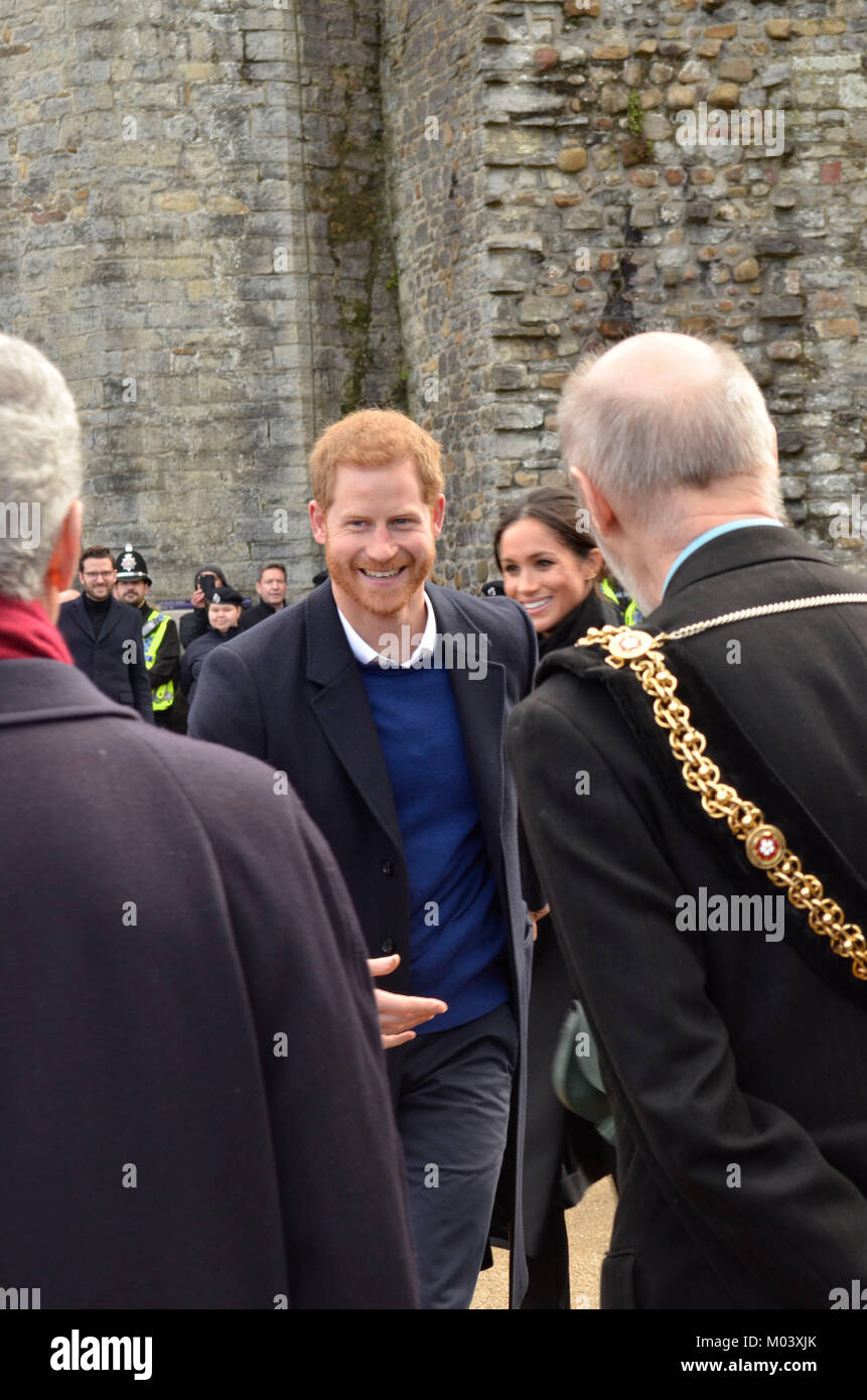 Cardiff, Royaume-Uni. 18 janvier, 2018. Le Château de Cardiff, Cardiff. 18/01/18. Son Altesse Royale le Prince Henry de Galles et Meghan Markle lors d'une visite du château de Cardiff, Pays de Galles. Crédit photo : Bethany Shorey/Alamy Live News Banque D'Images