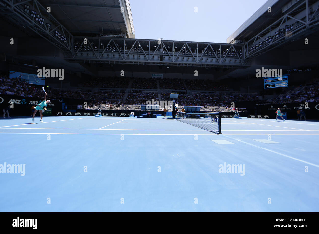 Melbourne, Australie . 19 janvier, 2018. Belgique tennis player Elise Mertens est en action au cours de son 3ème tour à l'Open d'Australie contre le joueur de tennis français Alize Cornet le Jan 19, 2018 à Melbourne, Australie. Credit : YAN LERVAL/AFLO/Alamy Live News Banque D'Images