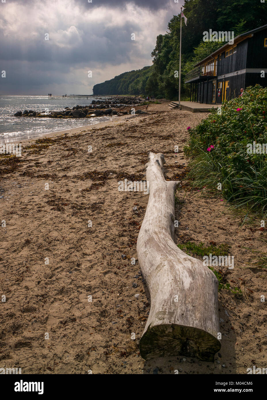 Se connecter s'échouer sur la plage Bridgea infinie sculpture de l'architecte danois & Gjøde Povlsgaard Arkitekter studio Banque D'Images