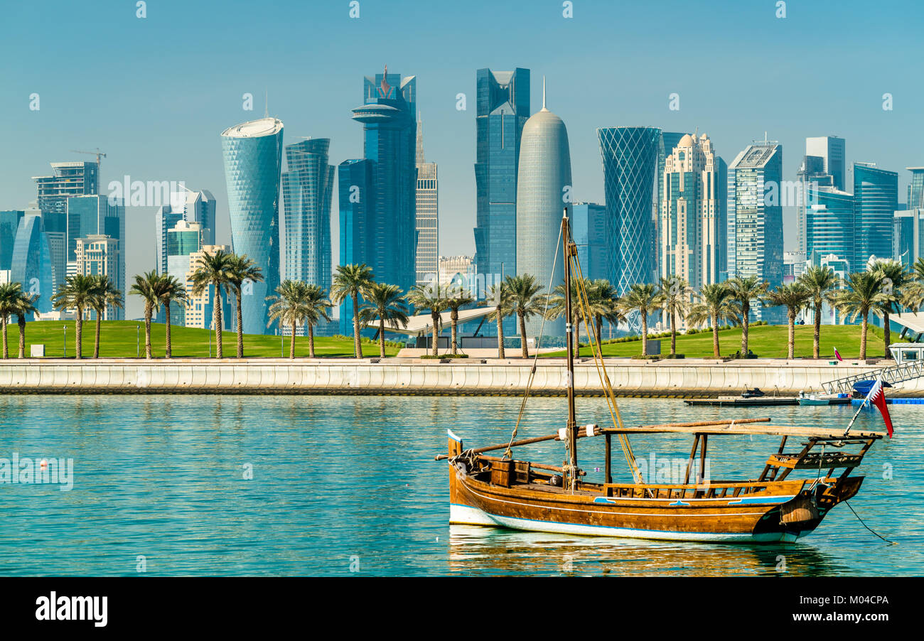 Les boutres traditionnels arabes à Doha, Qatar Banque D'Images