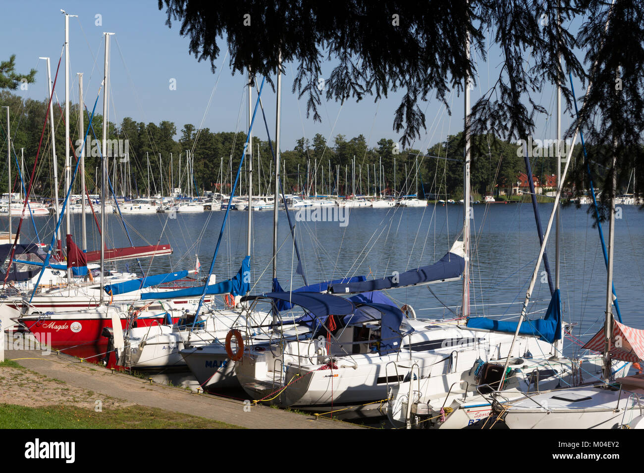 Poste d'eau, sur le lac de Stranda Gizycko Masuria Niegocin,,, la Pologne. Banque D'Images