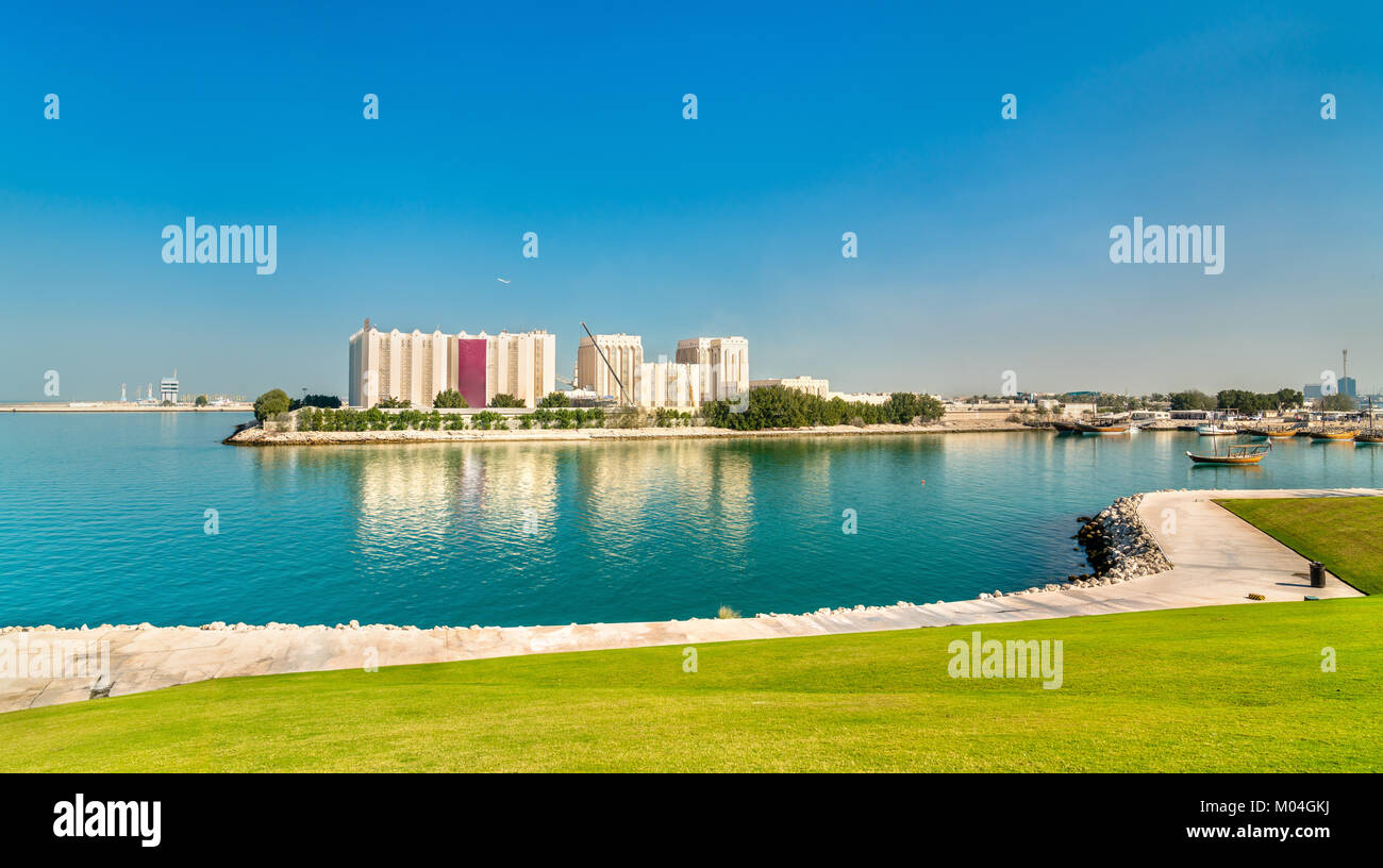 Vue sur les moulins à farine à Doha, capitale du Qatar. Banque D'Images