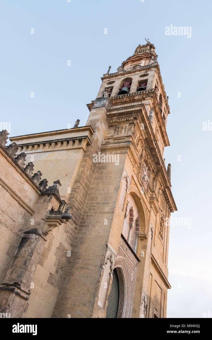 Clocher de la cathédrale Mezquita de Cordoue, Espagne Banque D'Images