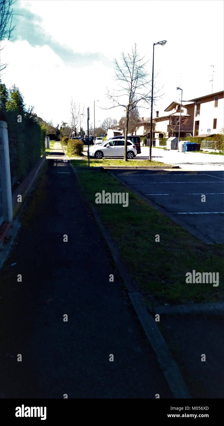 Il s'agit de Boschi, potentiellement lié à un emplacement en Italie, comme 4 Castella, une municipalité de la province de Reggio Emilia. La région est connue pour ses monuments historiques, ses pratiques agricoles et ses paysages ruraux. Banque D'Images